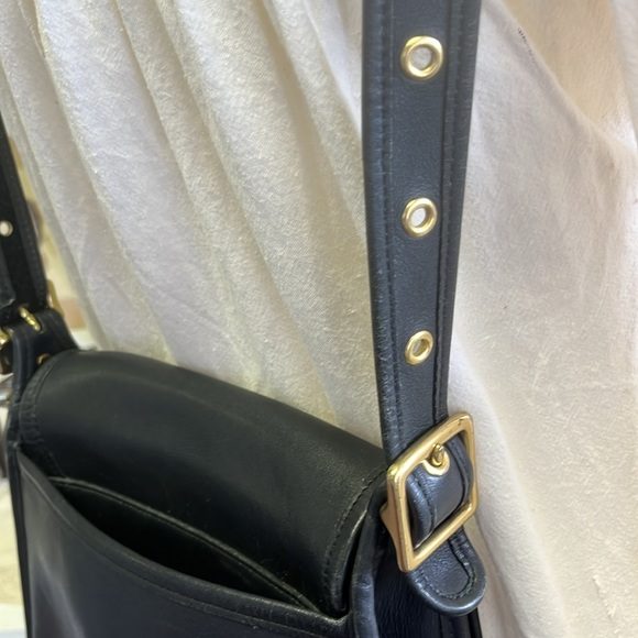 Vintage Coach Leather Rambler Bag F040 9061 - Picture 7 of 15